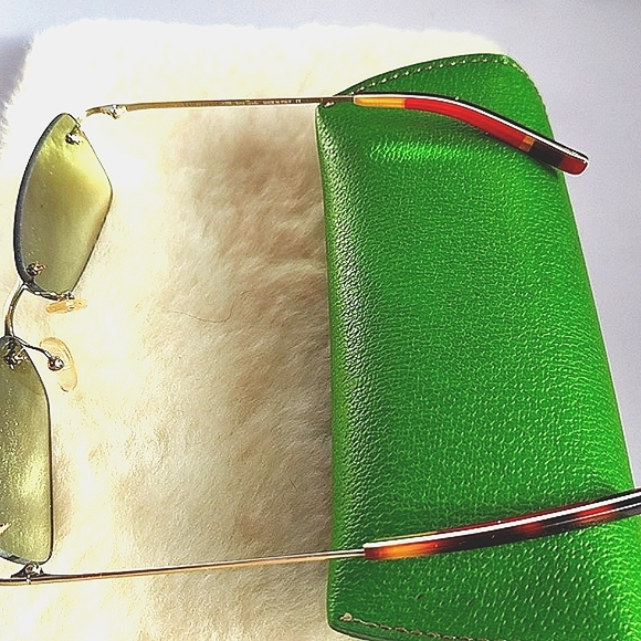 Kate Spade "Chloe" Gold Rimless Sunglasses Frame Italy 130. - Picture 3 of 9